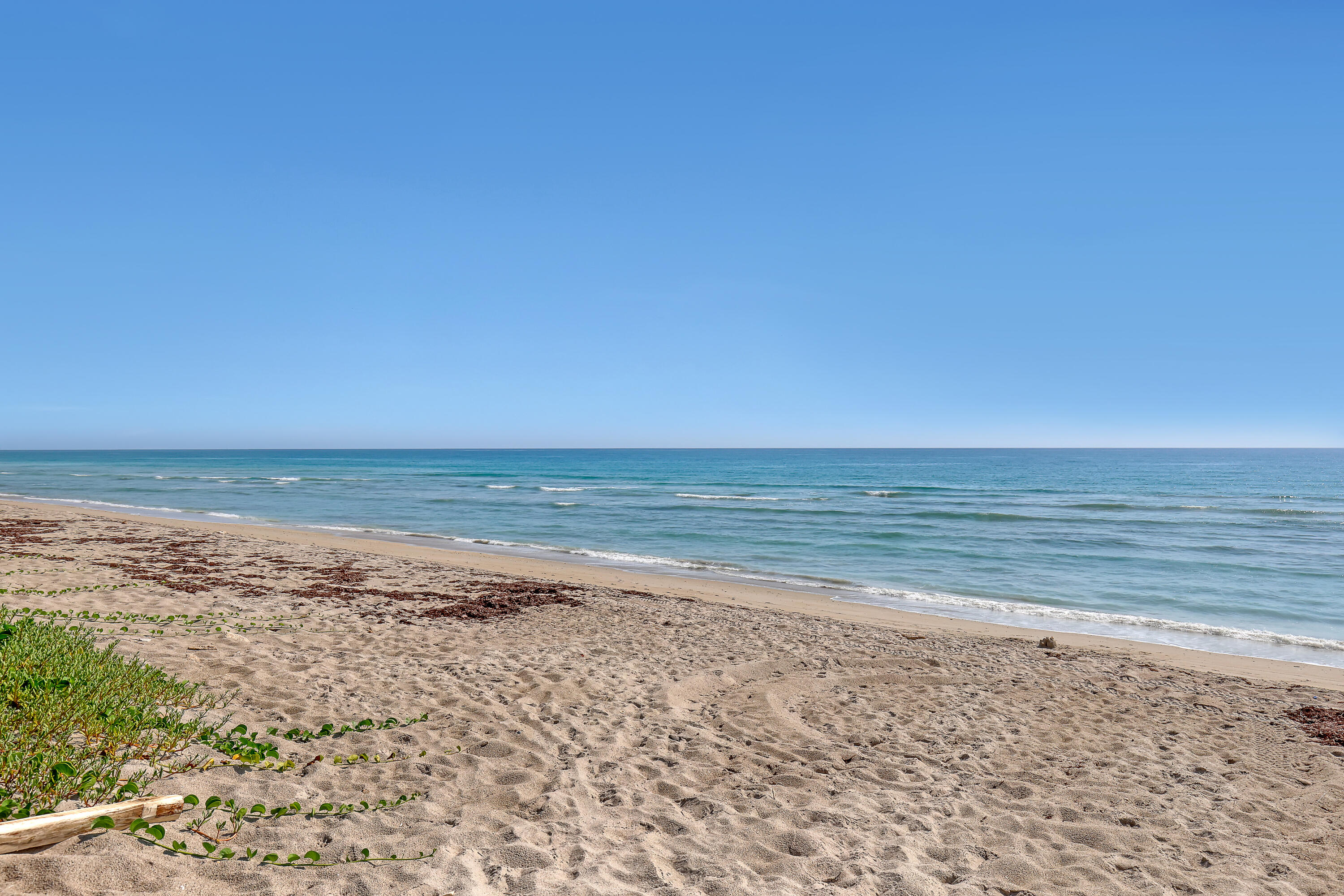 SAND DOLLAR VILLAS CONDOMINIUM A - Residential