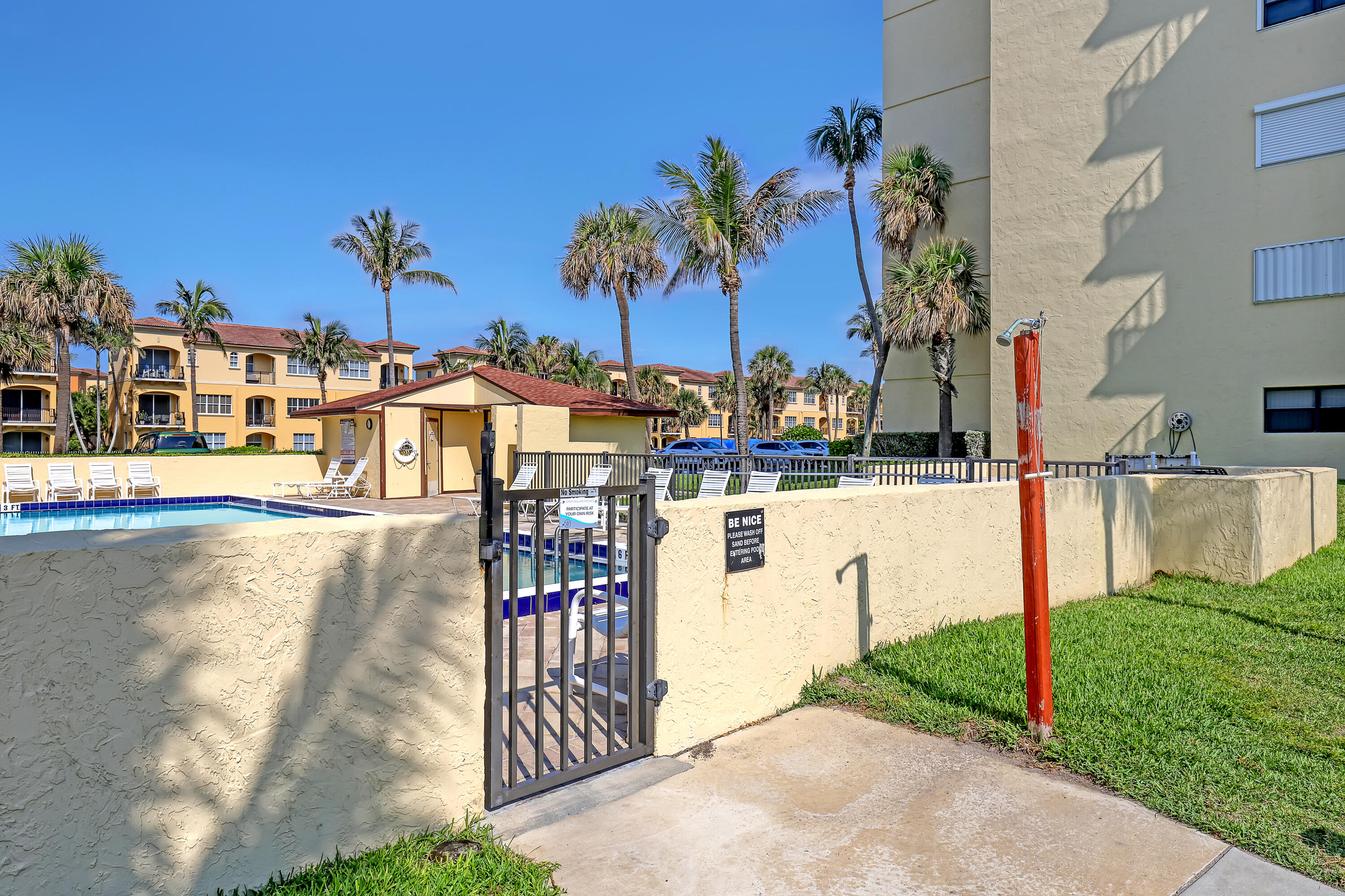SAND DOLLAR VILLAS CONDOMINIUM A - Residential