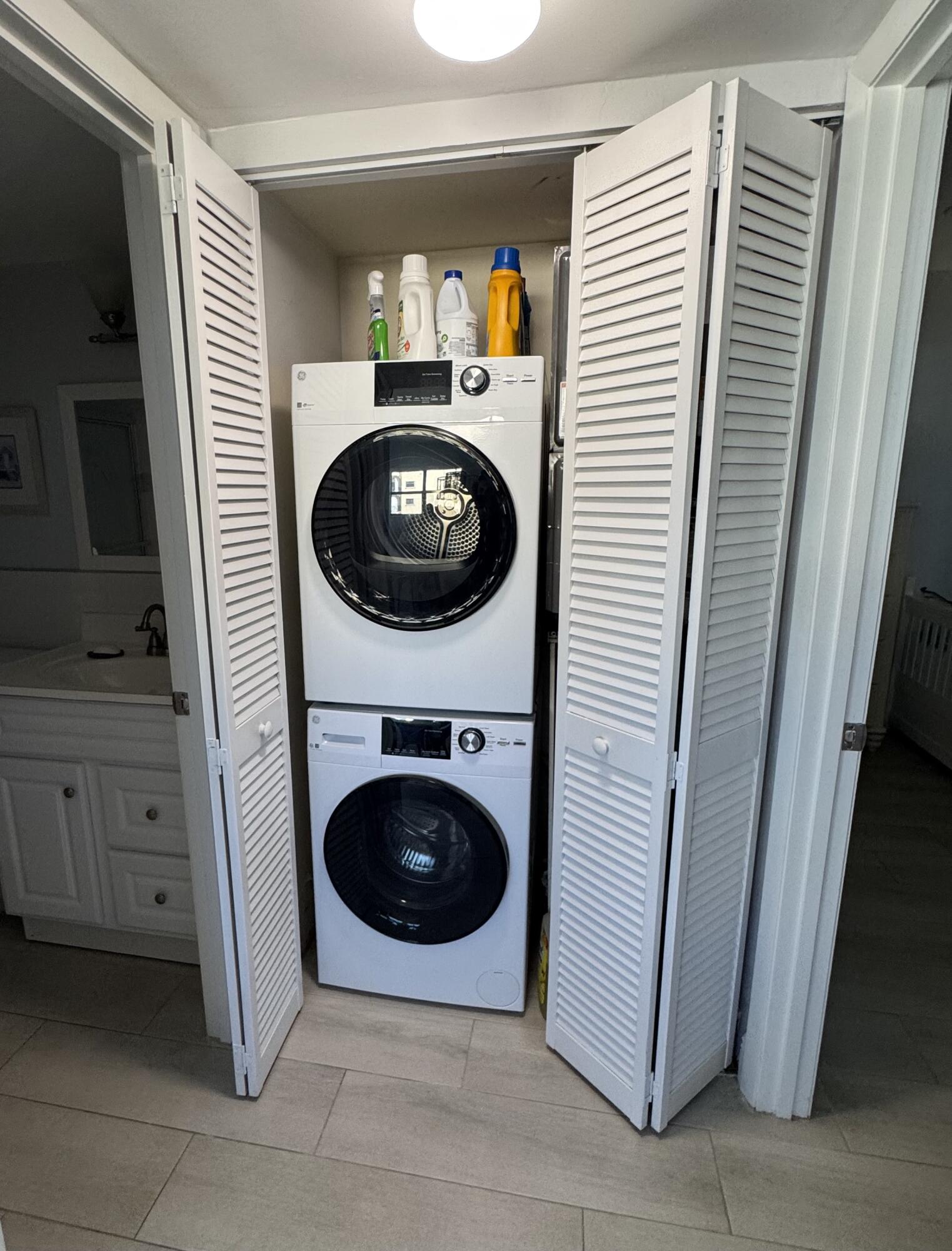 SAND DOLLAR VILLAS CONDOMINIUM A - Residential