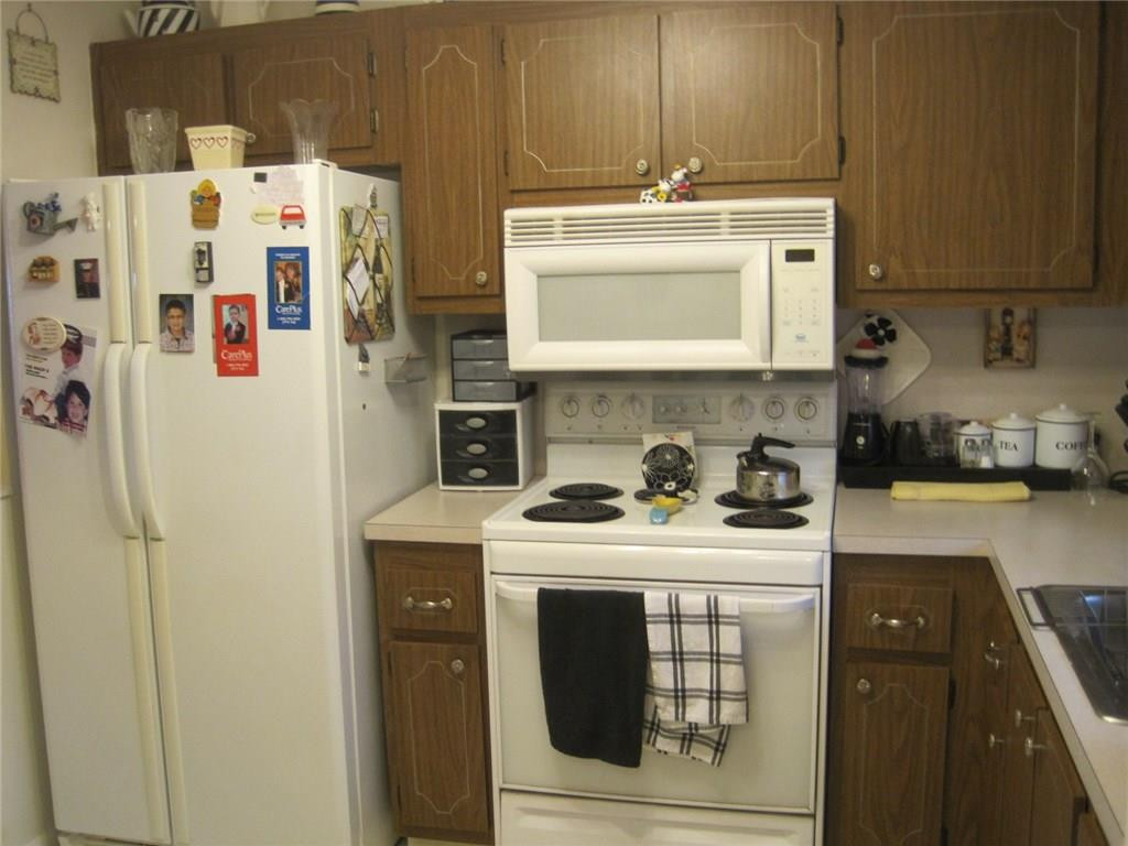 Sunrise Lakes 3 - Residential