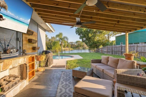 Tiny photo for 6005 Lantana Drive, Fort Pierce, FL 34951 (MLS # B26089623)