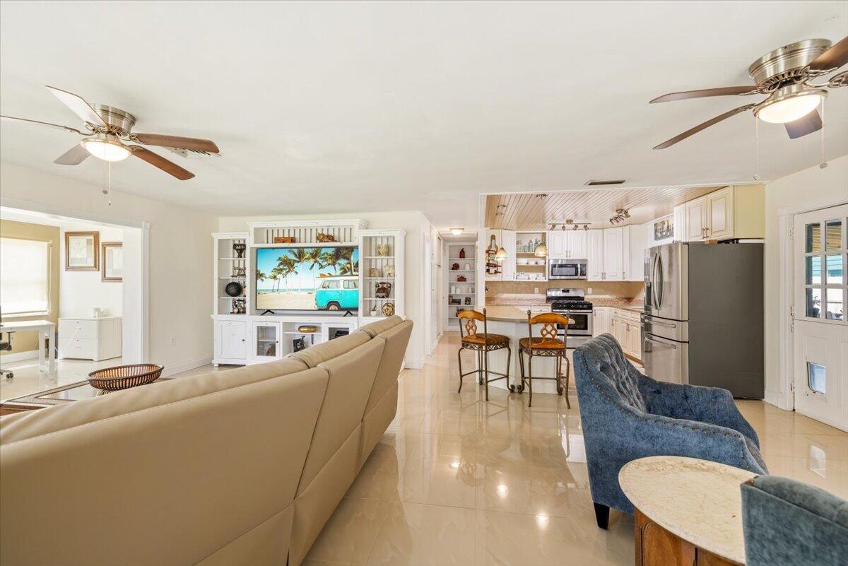 6005 Lantana Drive
