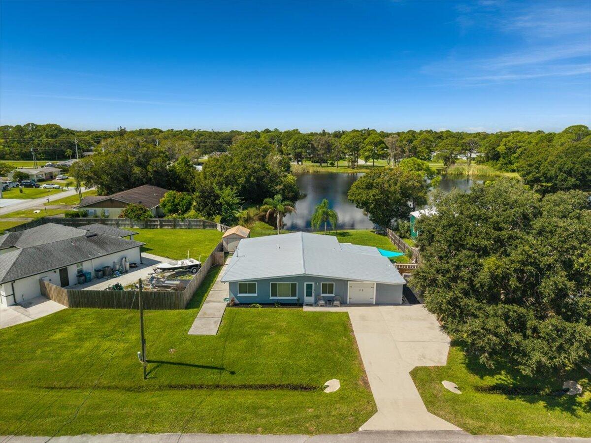 6005 Lantana Drive