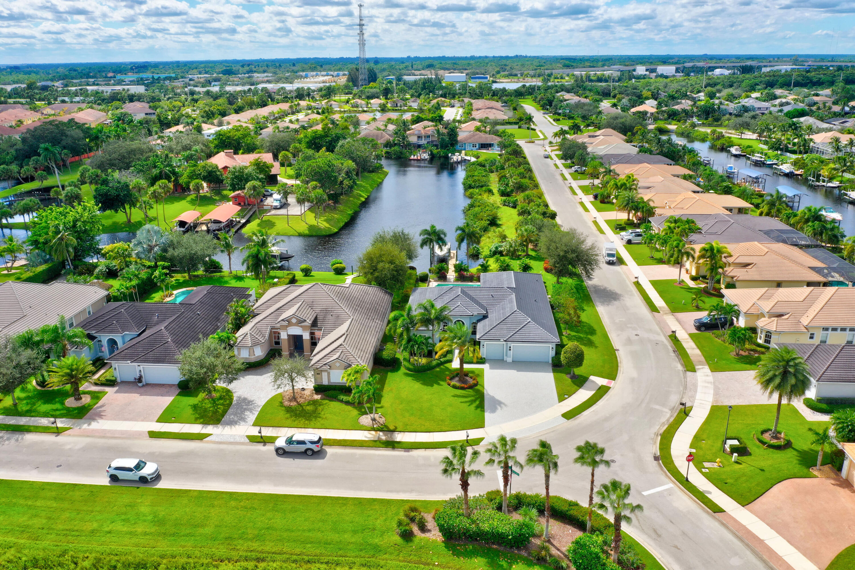 LOST RIVER MANORS - Residential Lease