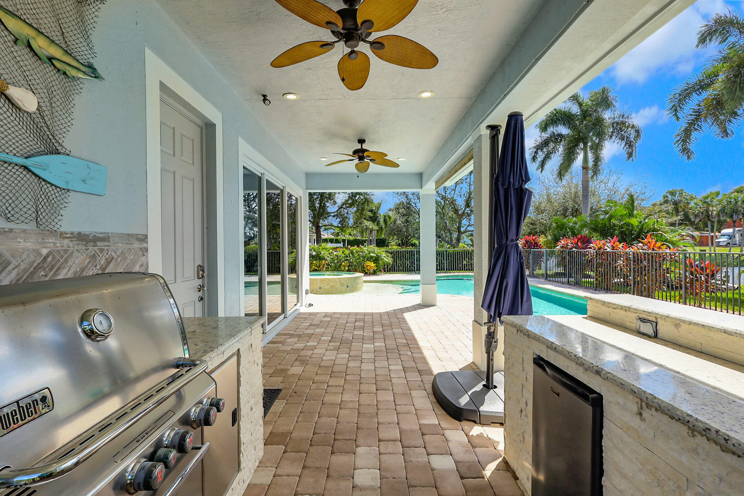 LOST RIVER MANORS - Residential Lease
