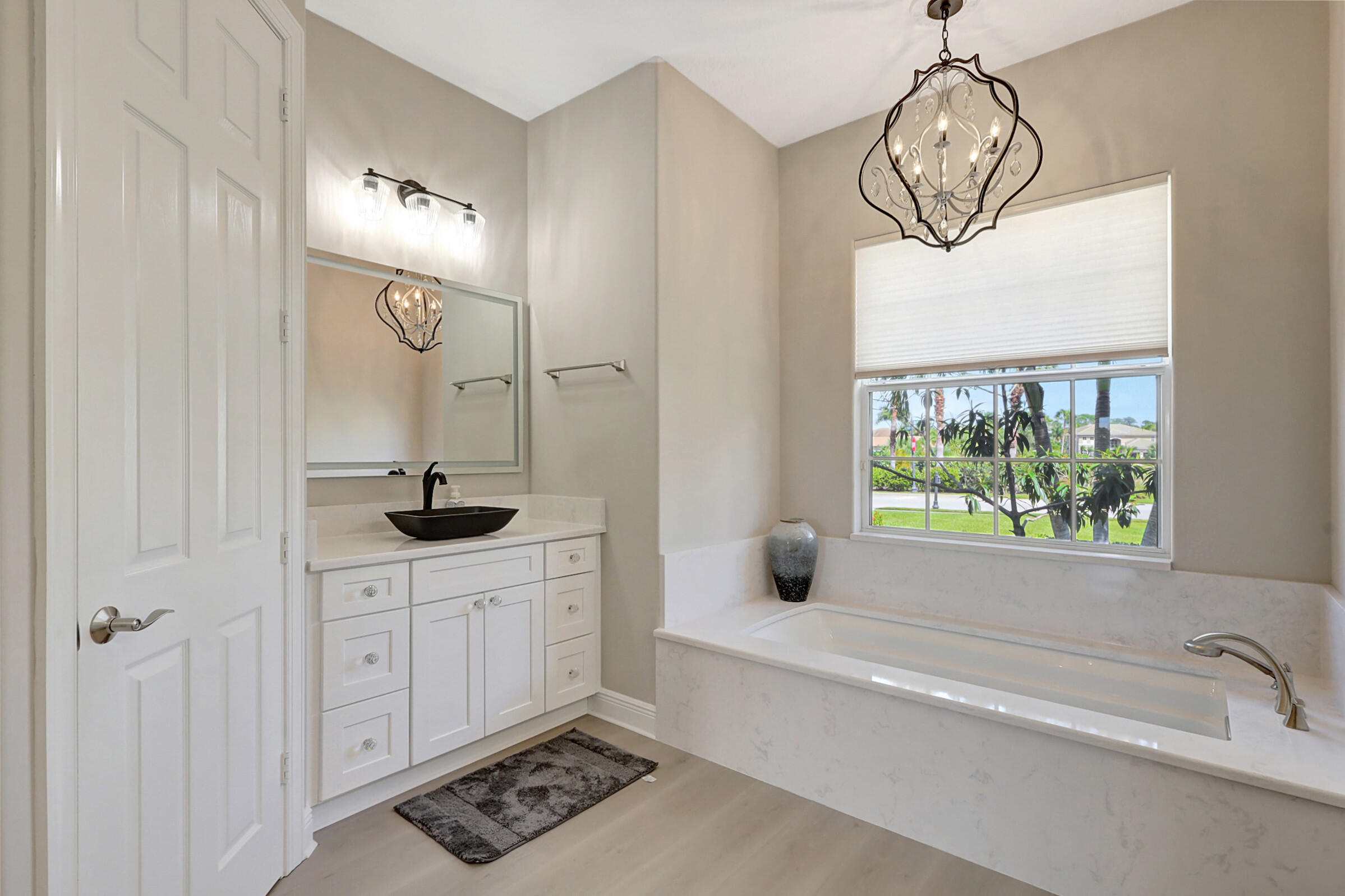 LOST RIVER MANORS - Residential Lease