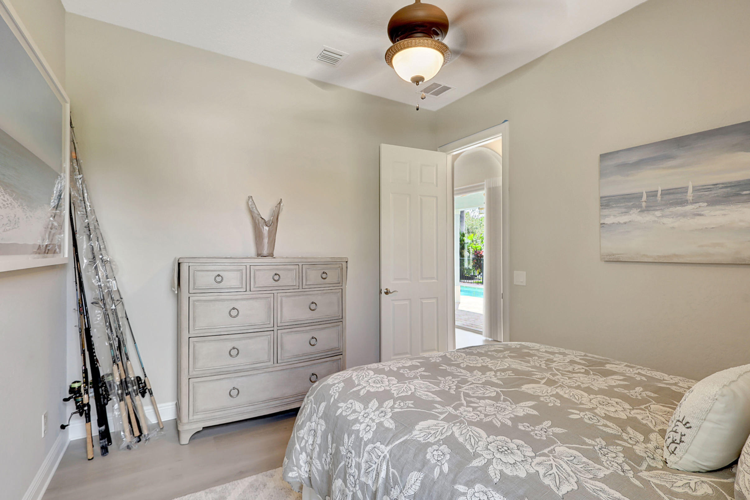 LOST RIVER MANORS - Residential Lease