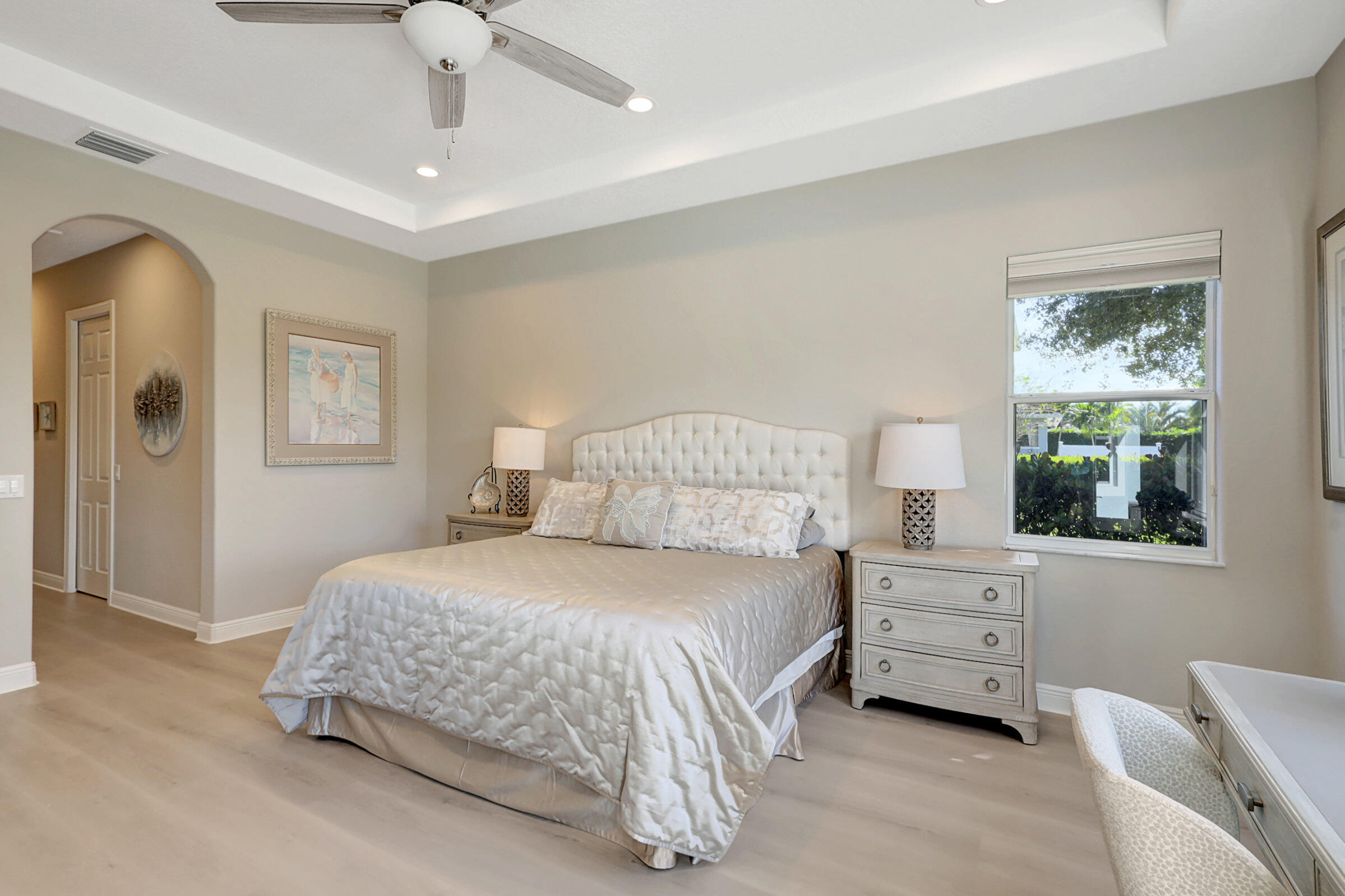 LOST RIVER MANORS - Residential Lease