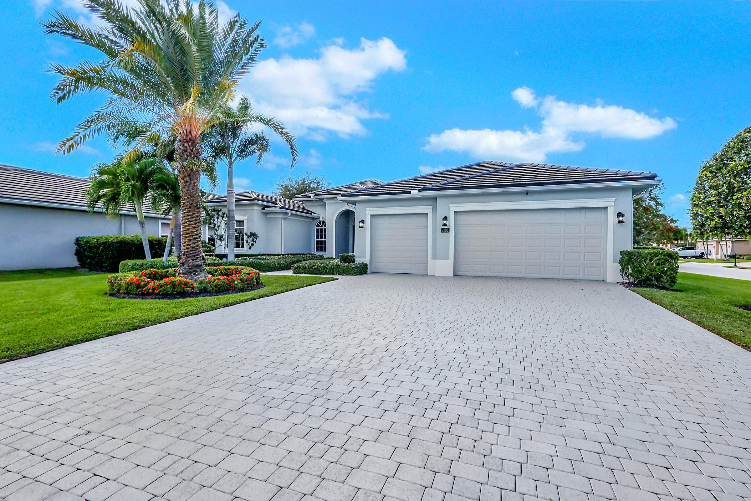 LOST RIVER MANORS - Residential Lease