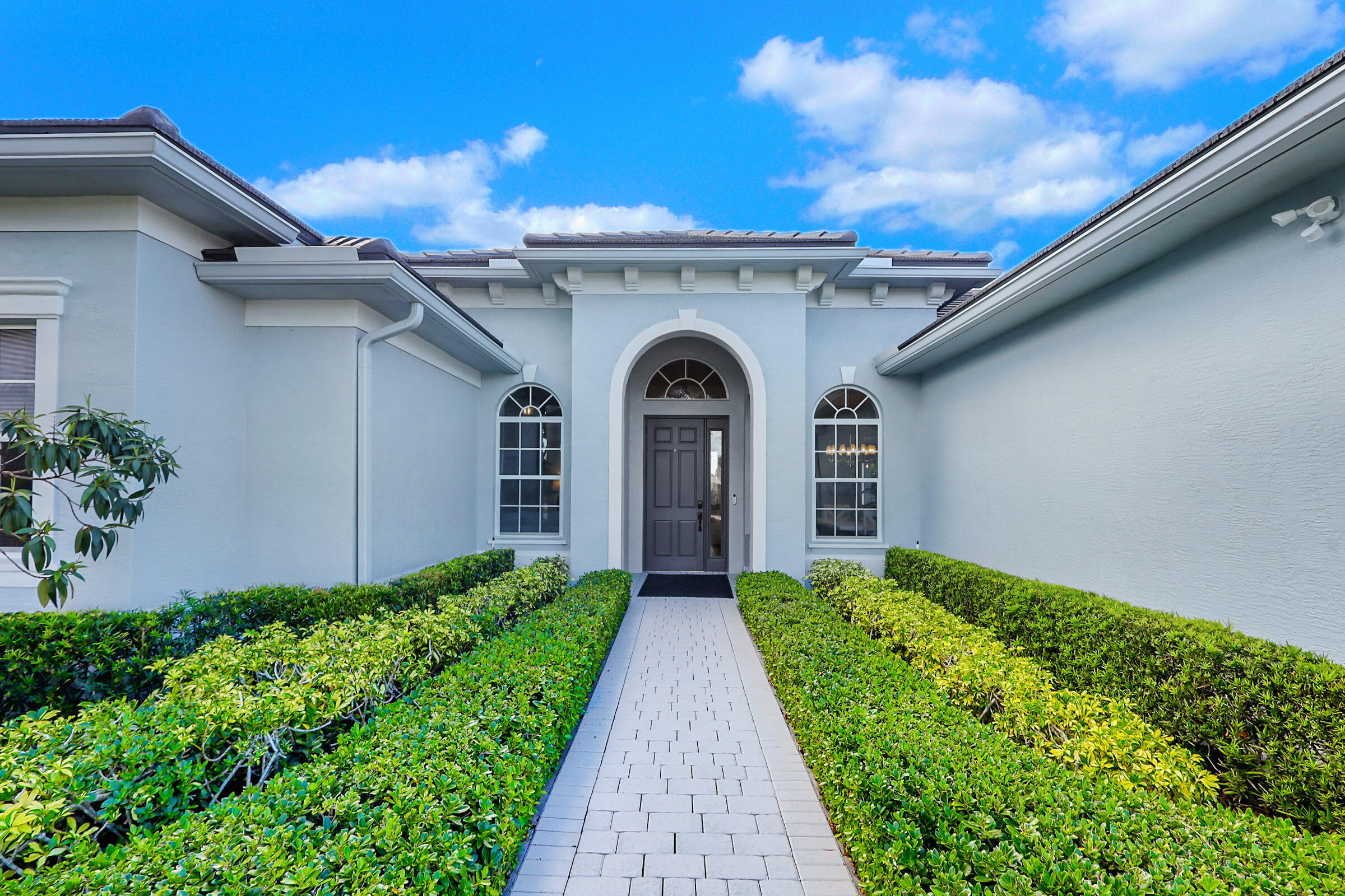 LOST RIVER MANORS - Residential Lease