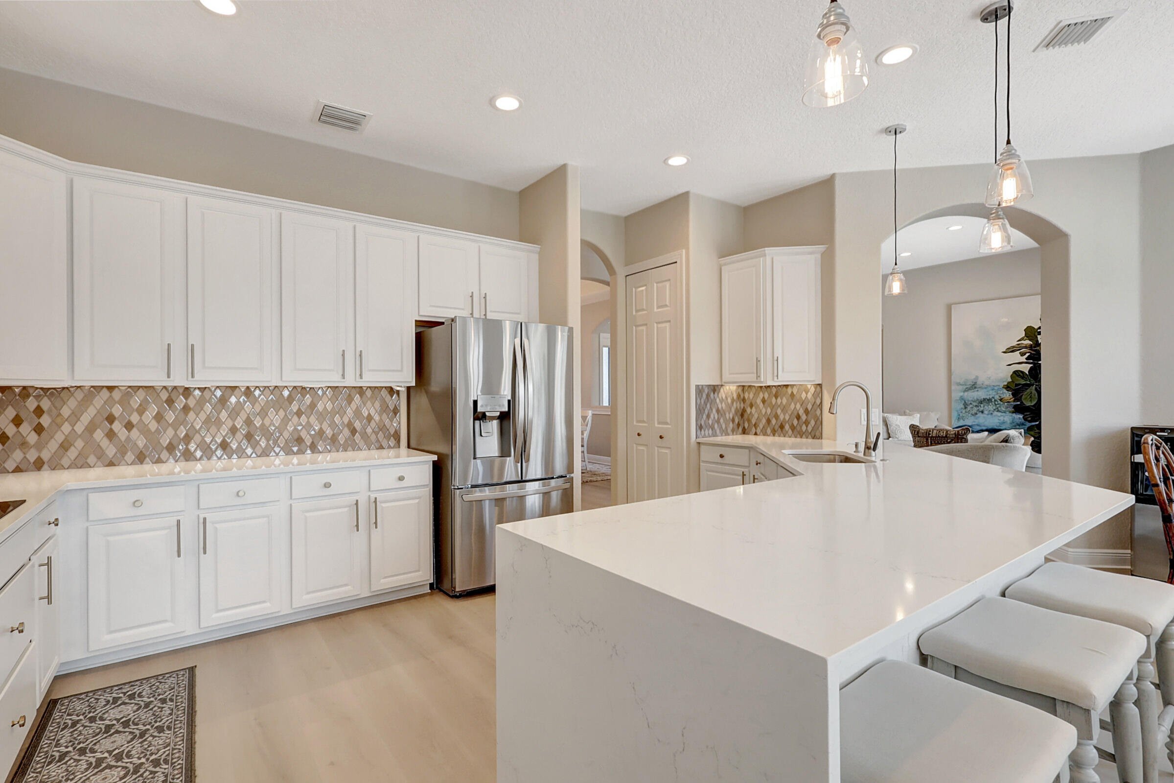 LOST RIVER MANORS - Residential Lease