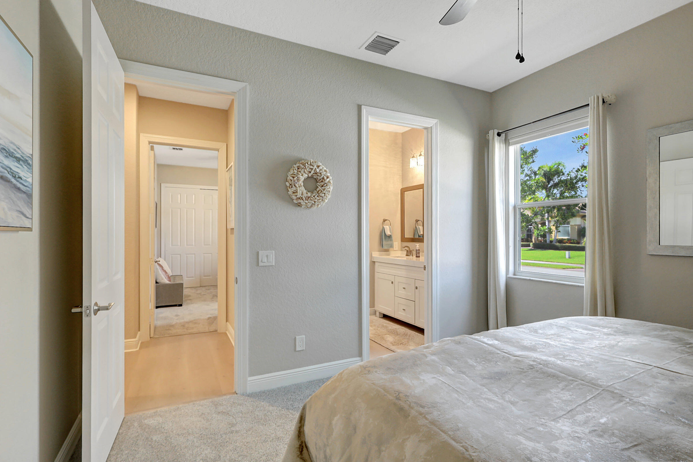 LOST RIVER MANORS - Residential Lease