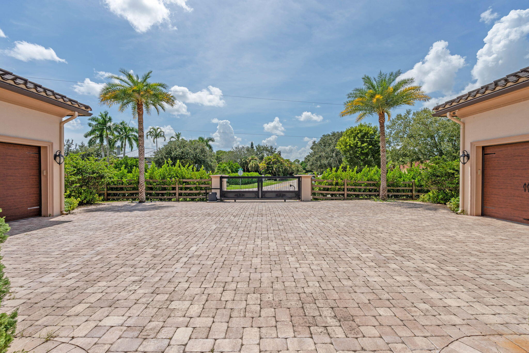 PADDOCK PARK NO 2 OF WELLINGTON - Residential