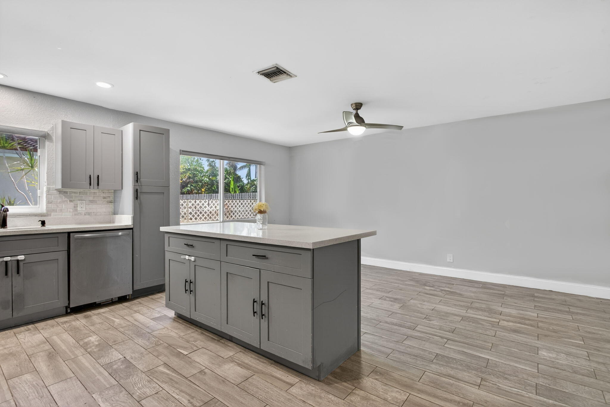 THE DELLS - Residential