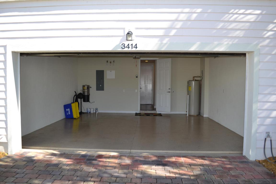 MALLORY CREEK AT ABACOA - Residential Lease