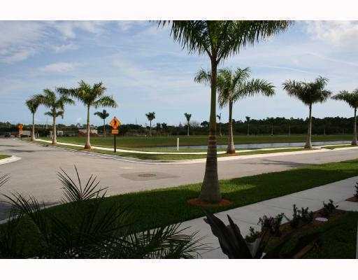 MALLORY CREEK AT ABACOA - Residential Lease