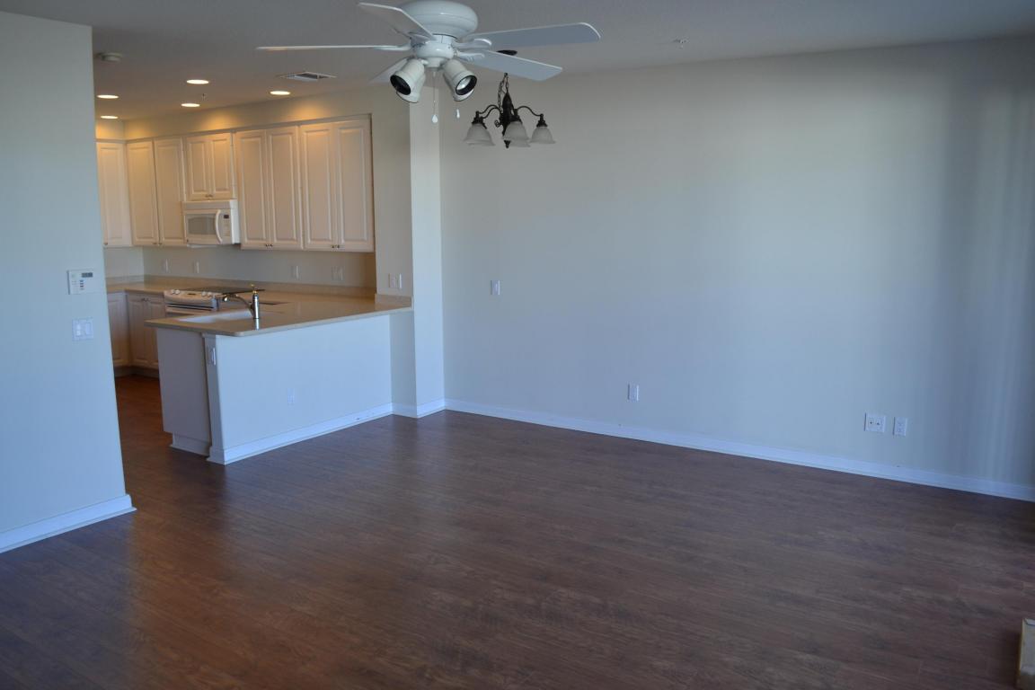 MALLORY CREEK AT ABACOA - Residential Lease