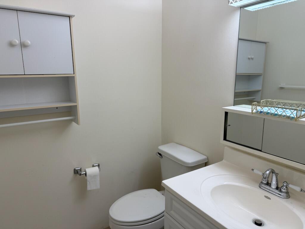 VISTA PINES CONDO - Residential