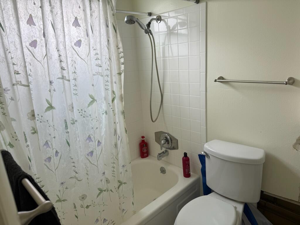 VISTA PINES CONDO - Residential