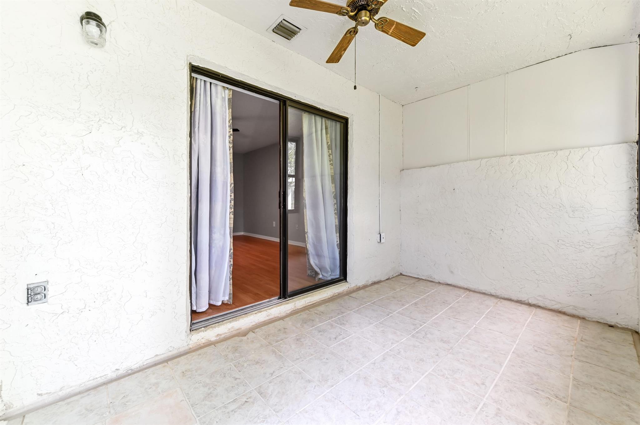 INDIAN TRAIL VILLAS - Residential