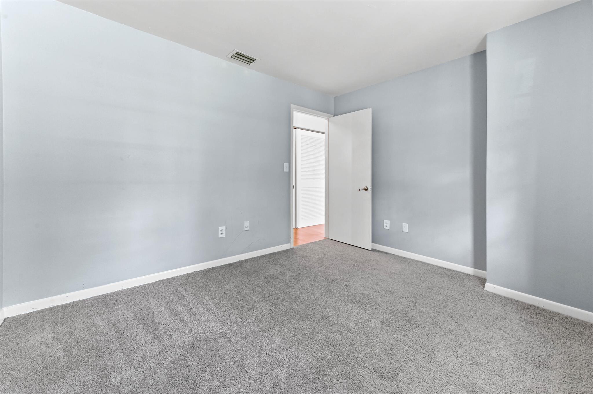INDIAN TRAIL VILLAS - Residential