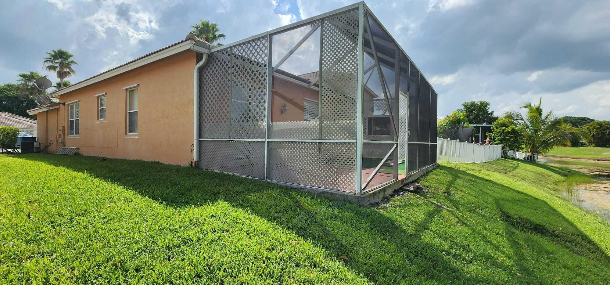 COUNTRY CLUB VIEWS - Residential Lease
