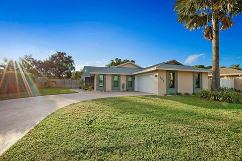 126 Santander Court Royal Palm Beach FL 33411