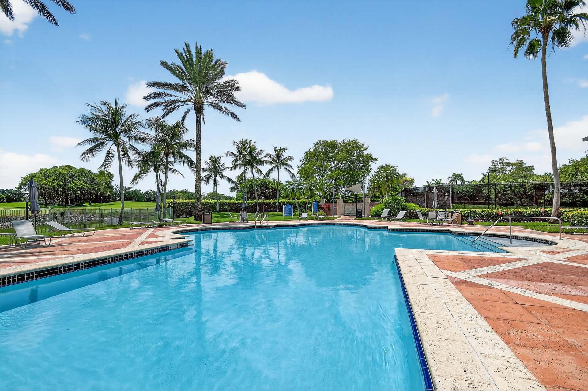 ST ANDREWS AT POLO CLUB CONDO - Residential