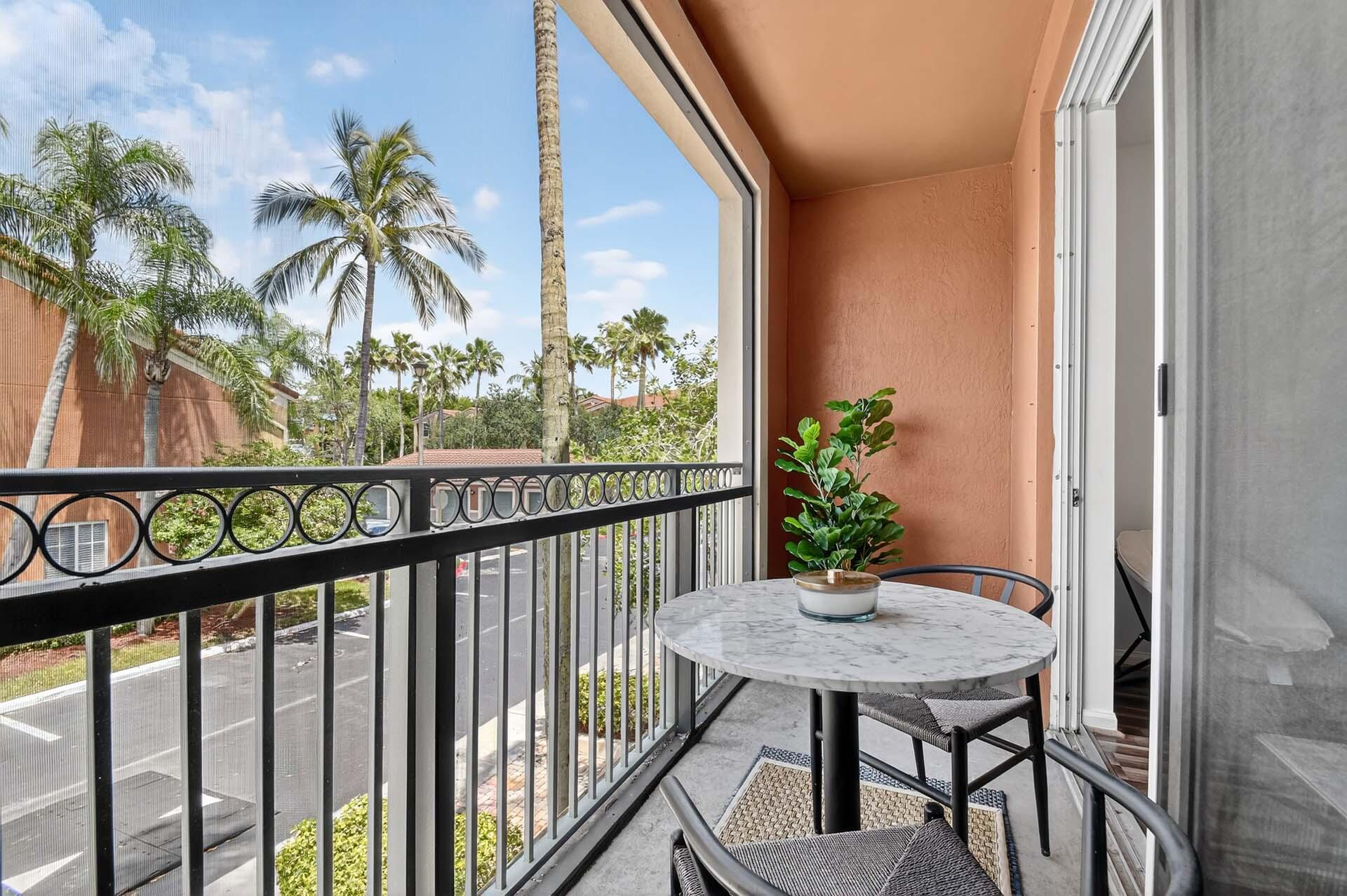 ST ANDREWS AT POLO CLUB CONDO - Residential