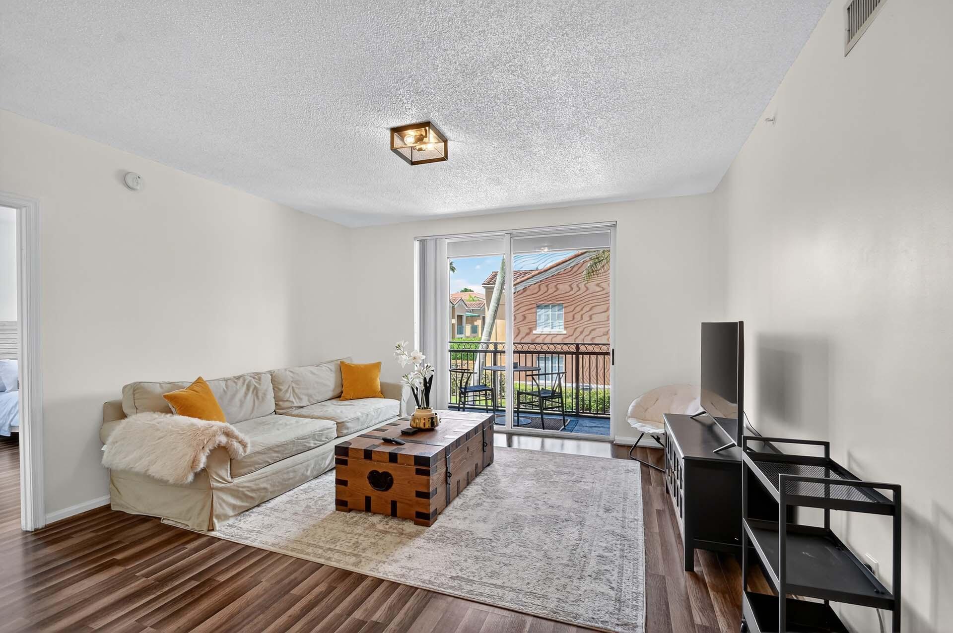 ST ANDREWS AT POLO CLUB CONDO - Residential