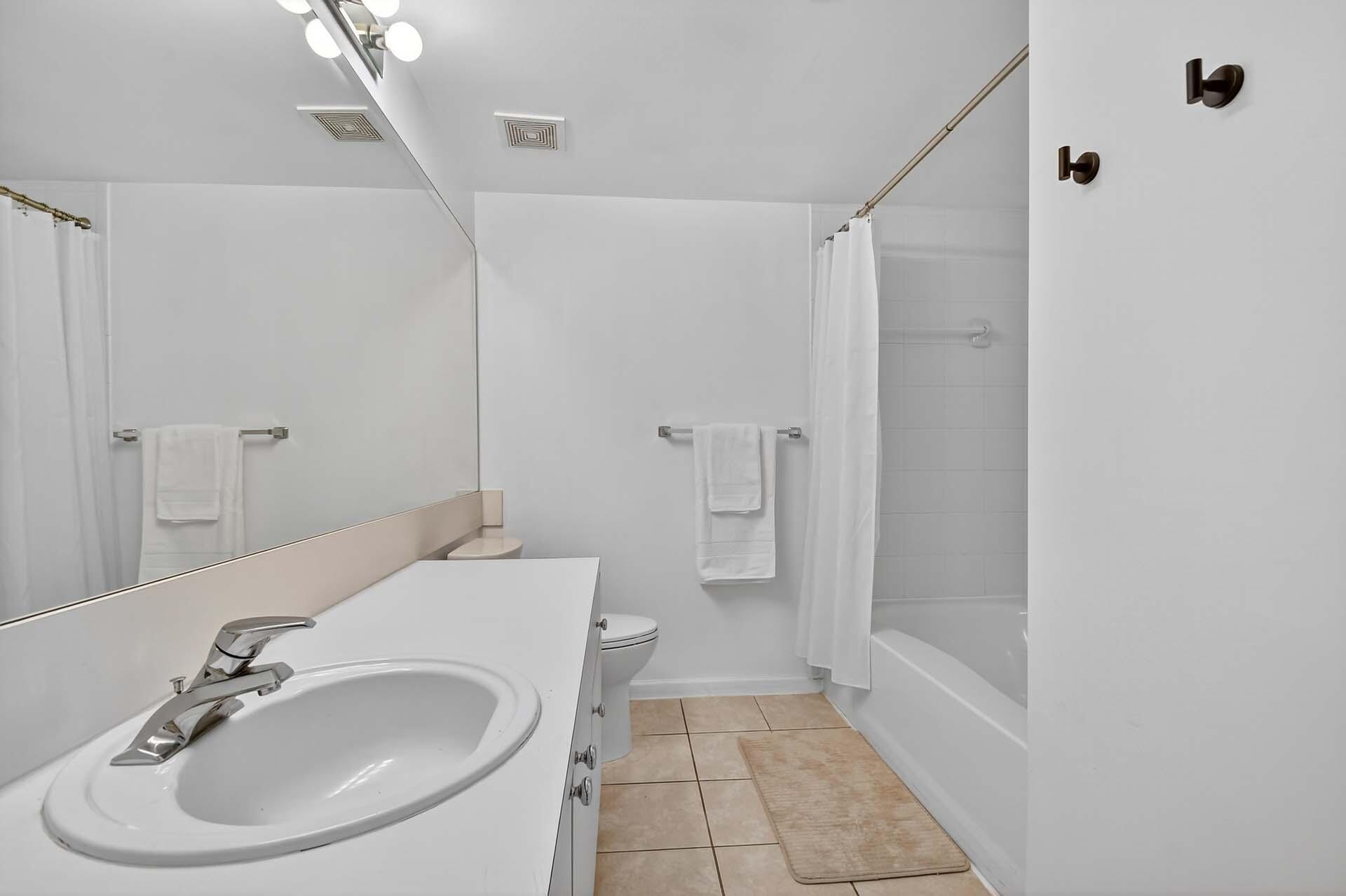 ST ANDREWS AT POLO CLUB CONDO - Residential