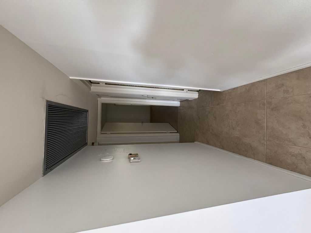 Photo of 163 Somerset Crescent #H, West Palm Beach, FL 33417 (MLS # B26024400)