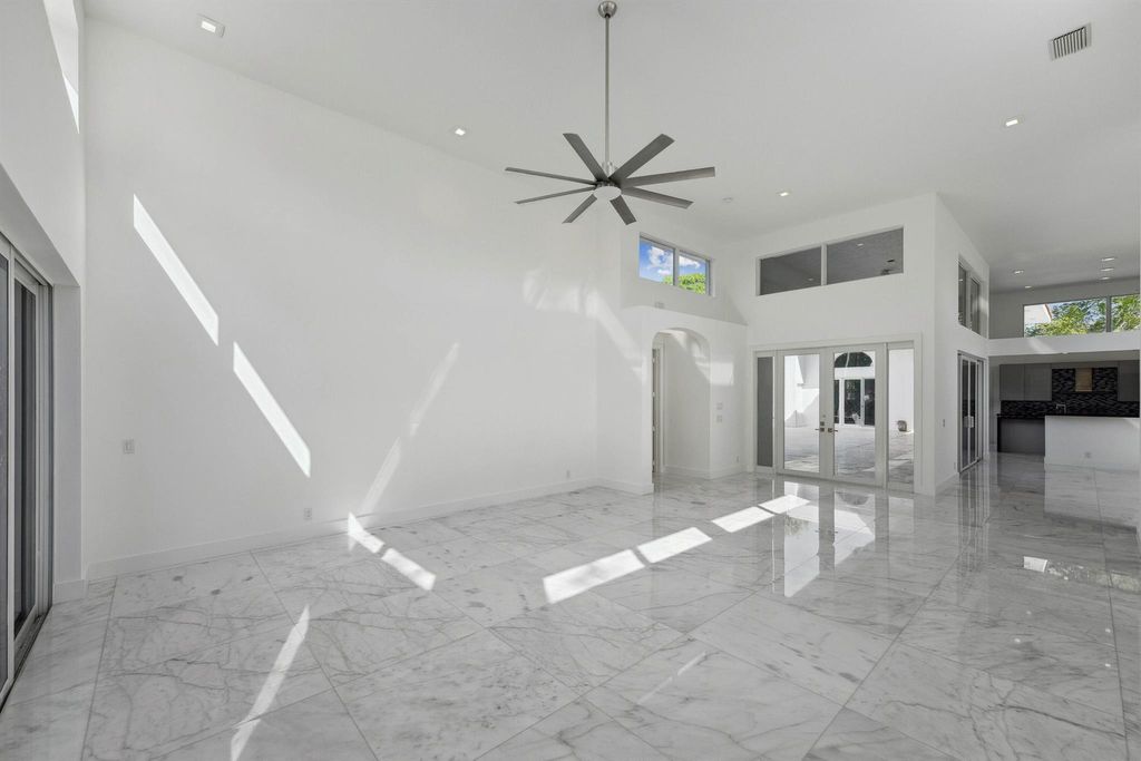 Photo of 315 Eagle Drive, Jupiter, FL 33477 (MLS # R10968284)