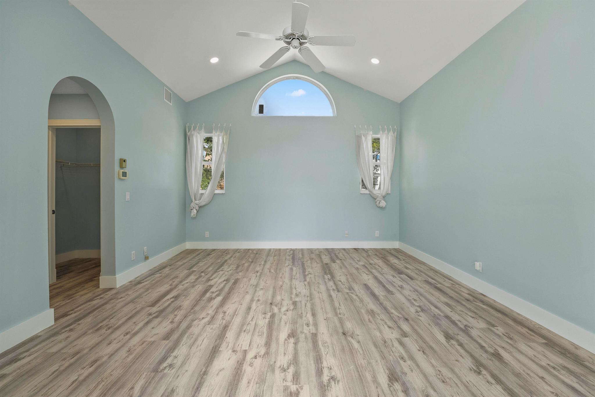 Admirals Cove - Residential