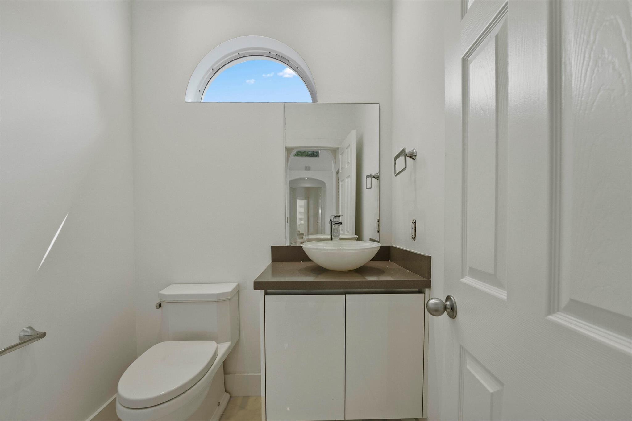 Admirals Cove - Residential