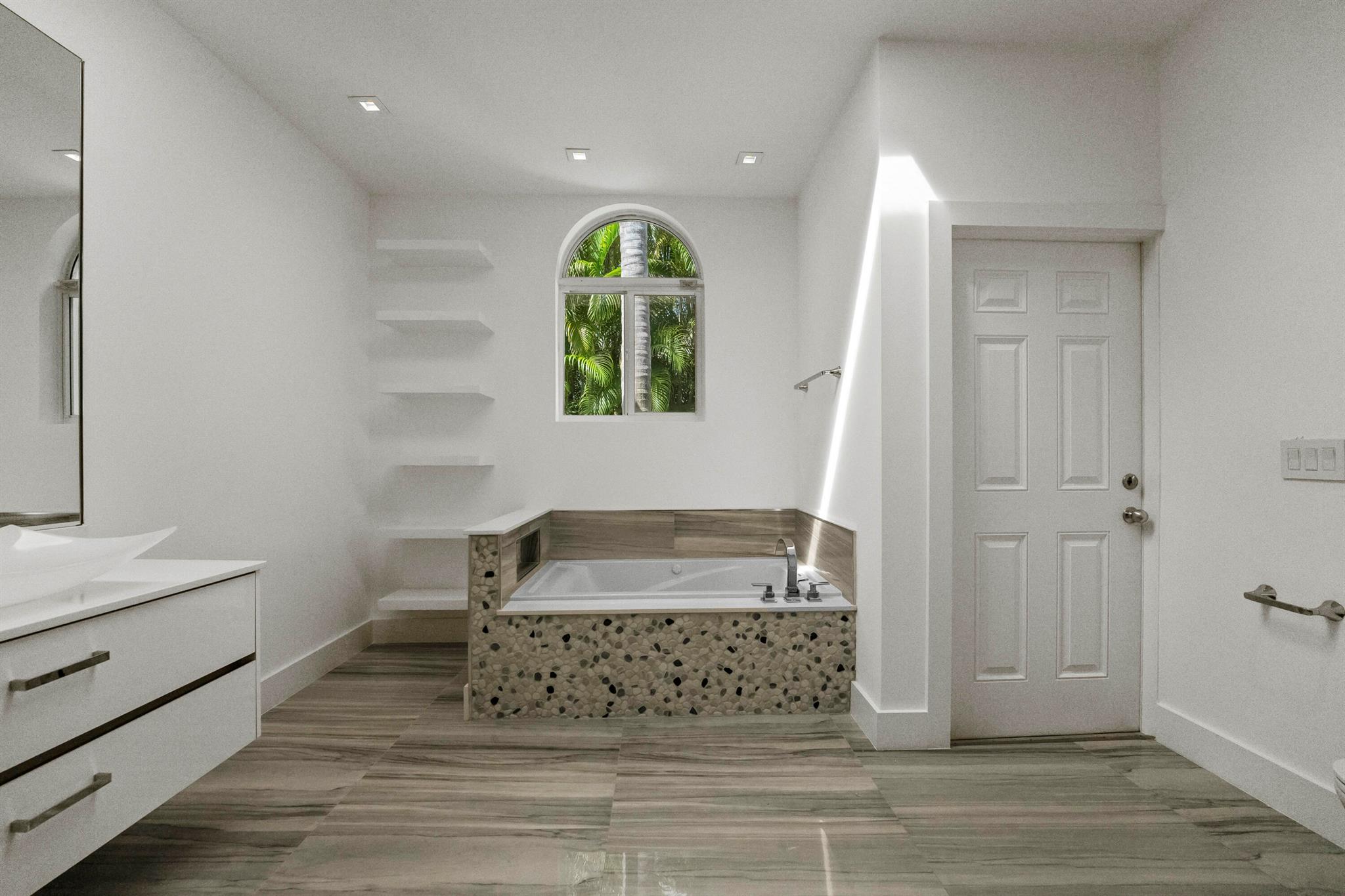 Admirals Cove - Residential