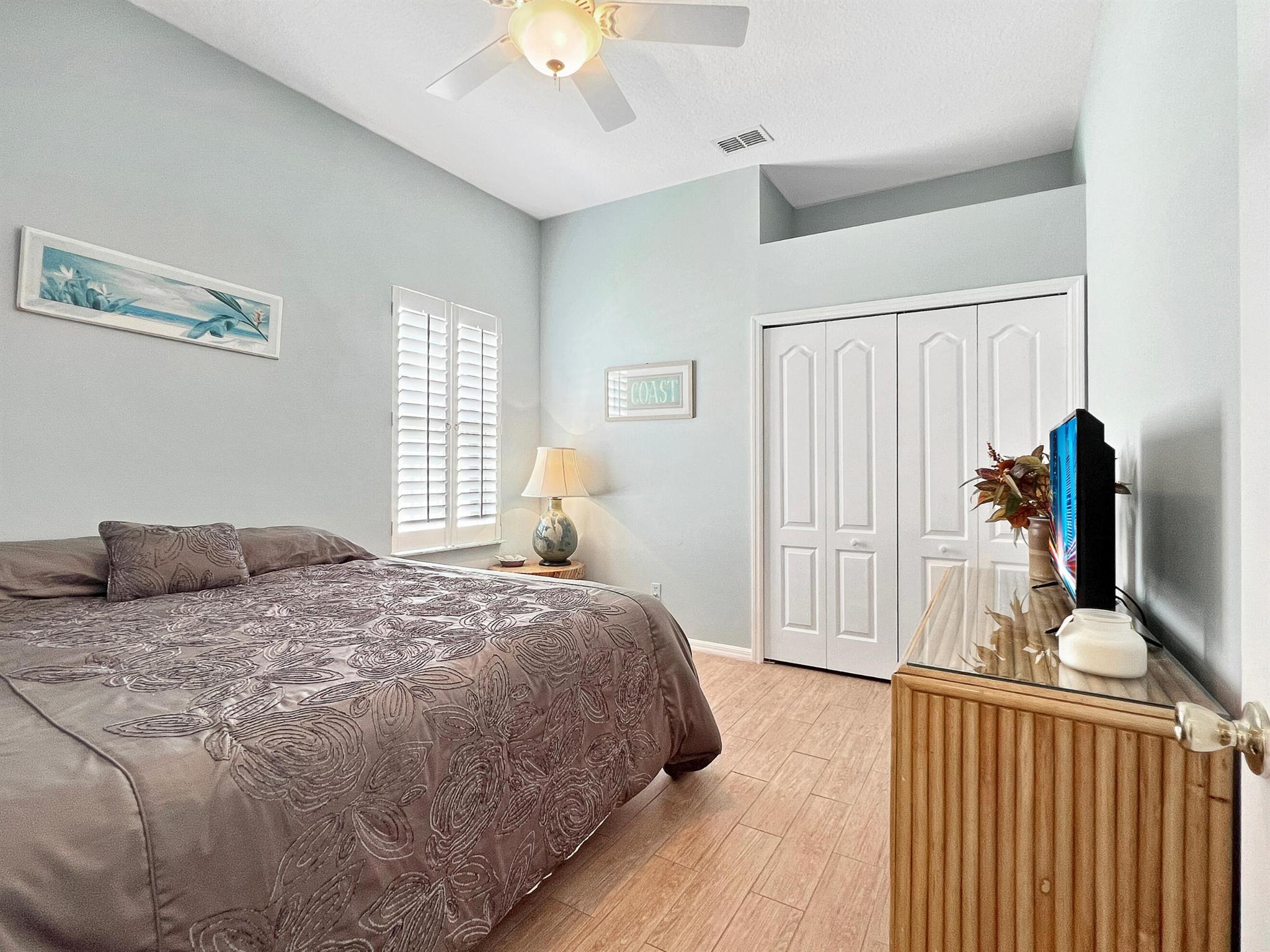 PINEAPPLE PLANTATION (AKA PINES) - Residential