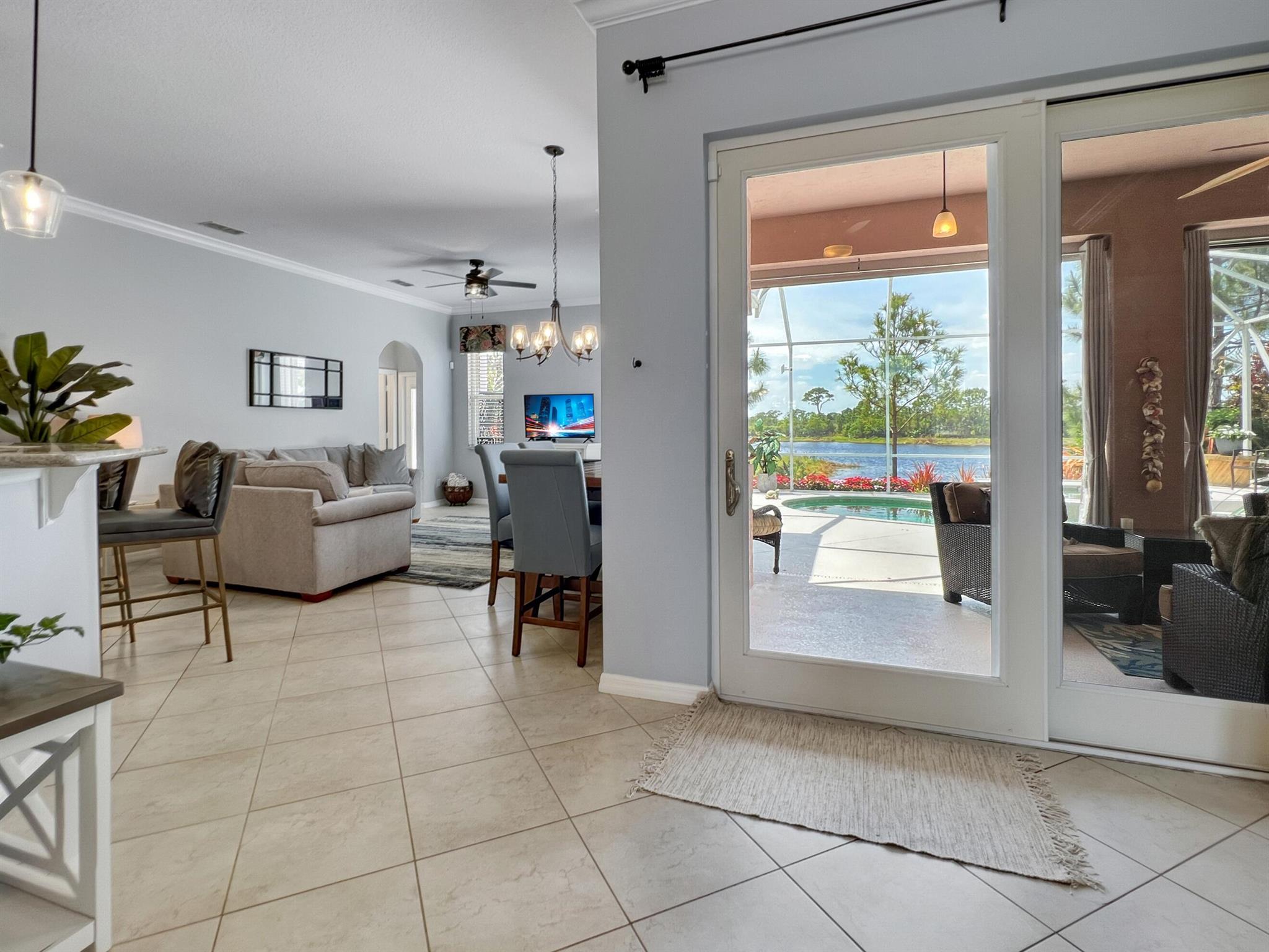 PINEAPPLE PLANTATION (AKA PINES) - Residential