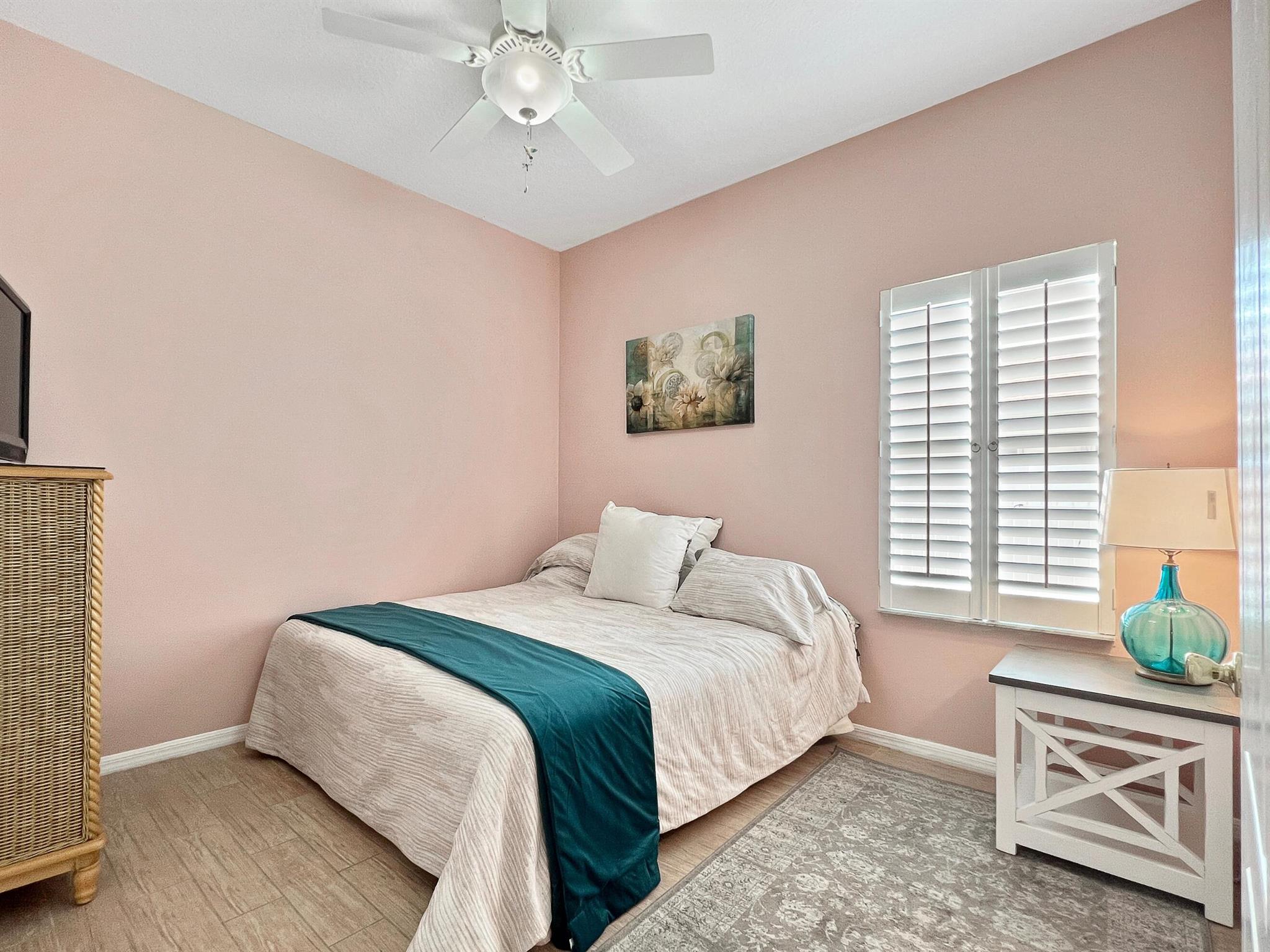 PINEAPPLE PLANTATION (AKA PINES) - Residential