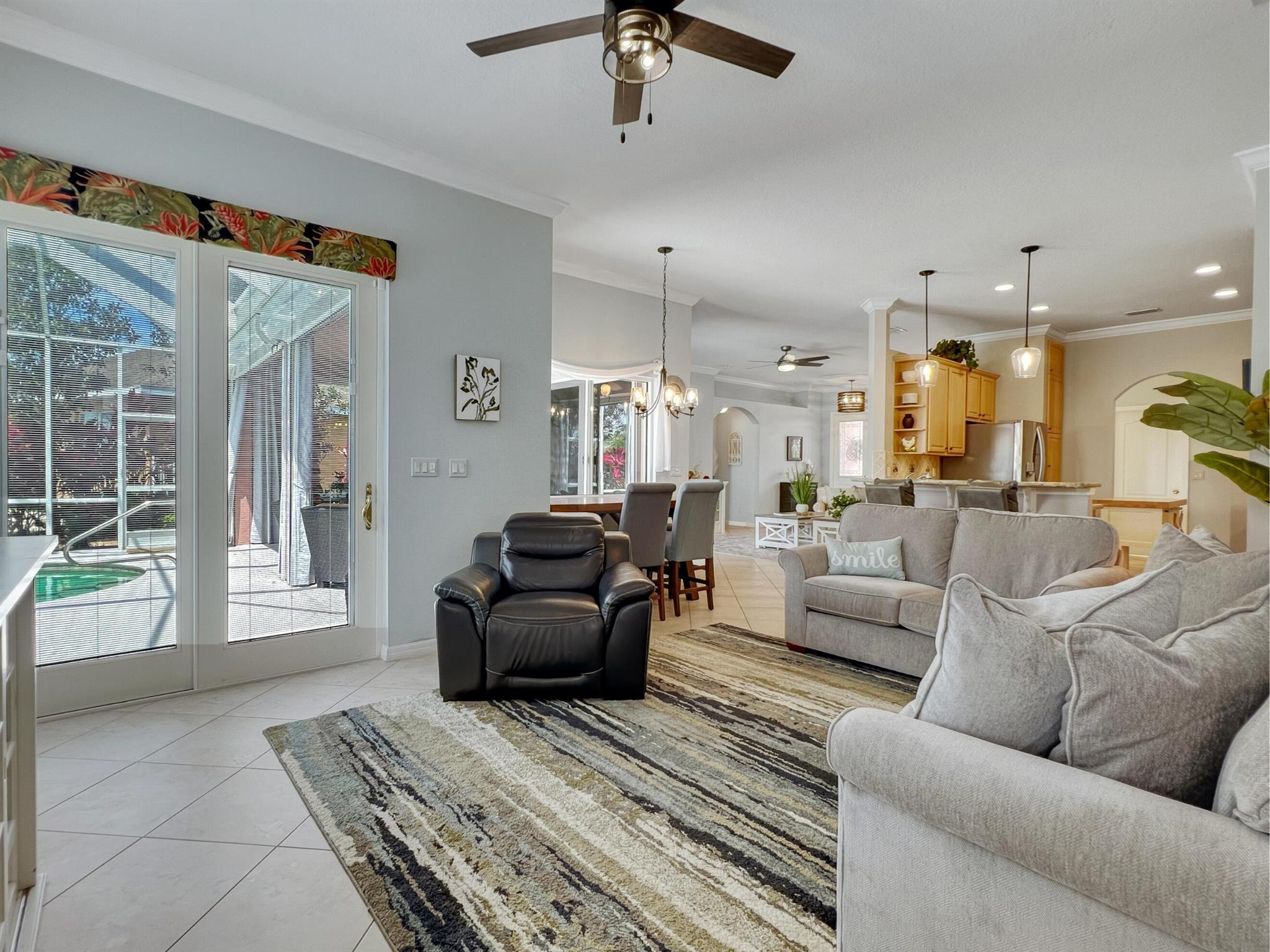 PINEAPPLE PLANTATION (AKA PINES) - Residential