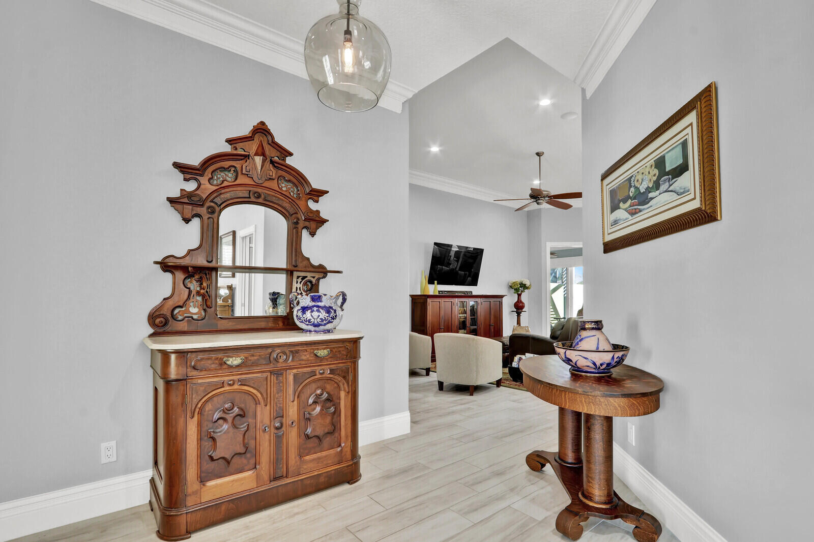 MAGNOLIA BAY - Residential