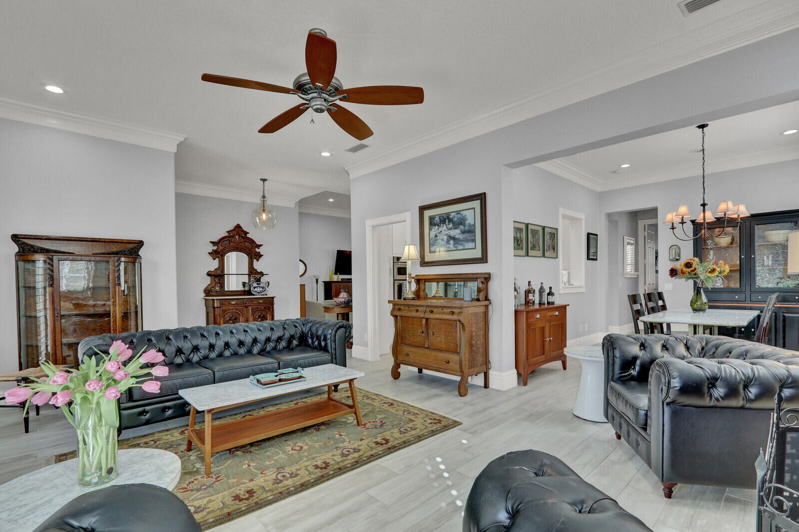 MAGNOLIA BAY - Residential