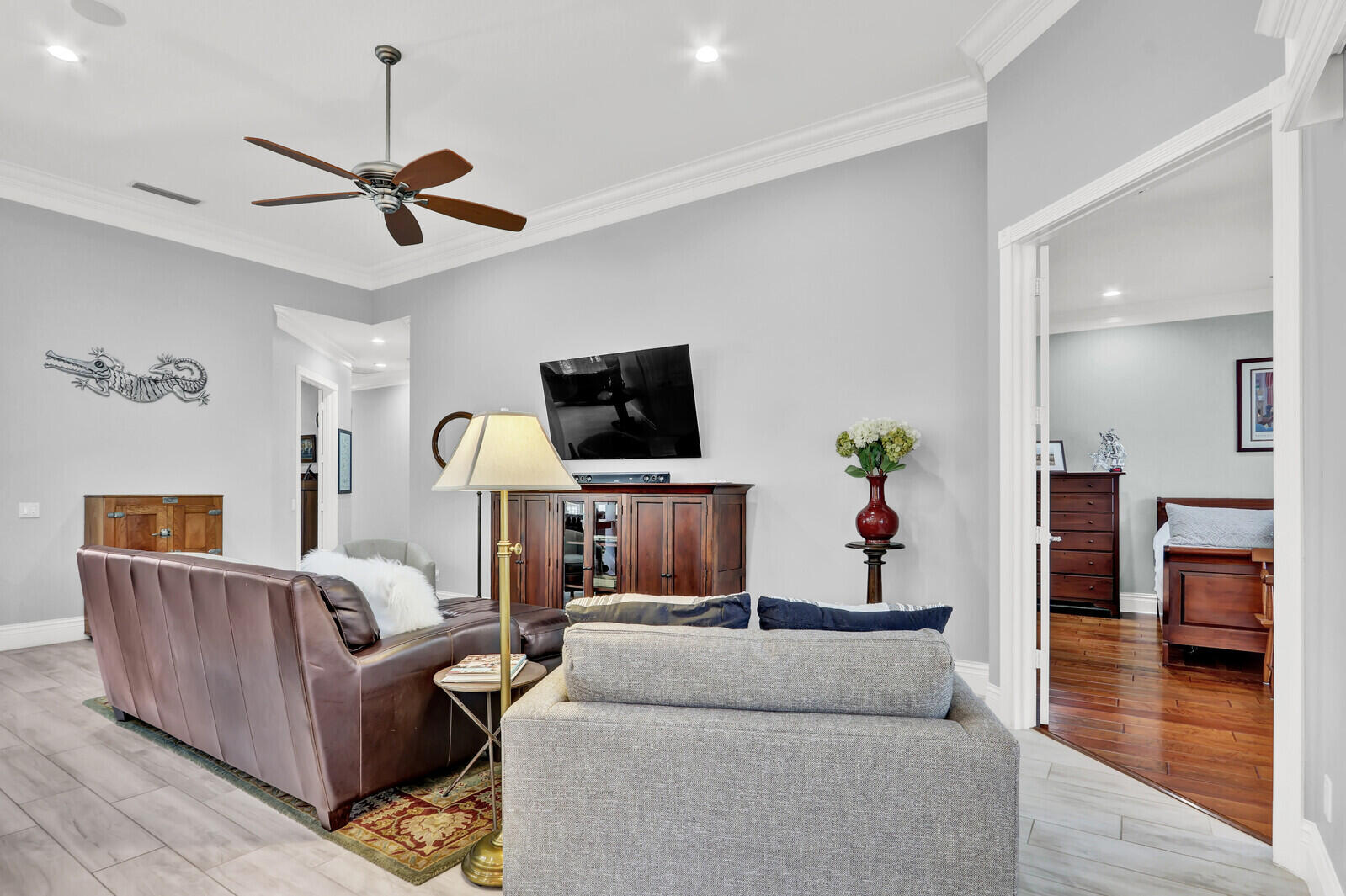 MAGNOLIA BAY - Residential