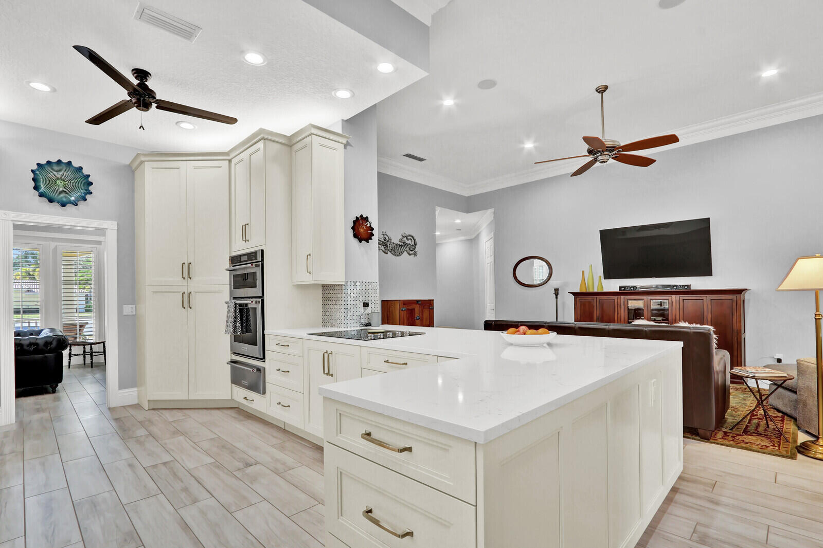 MAGNOLIA BAY - Residential