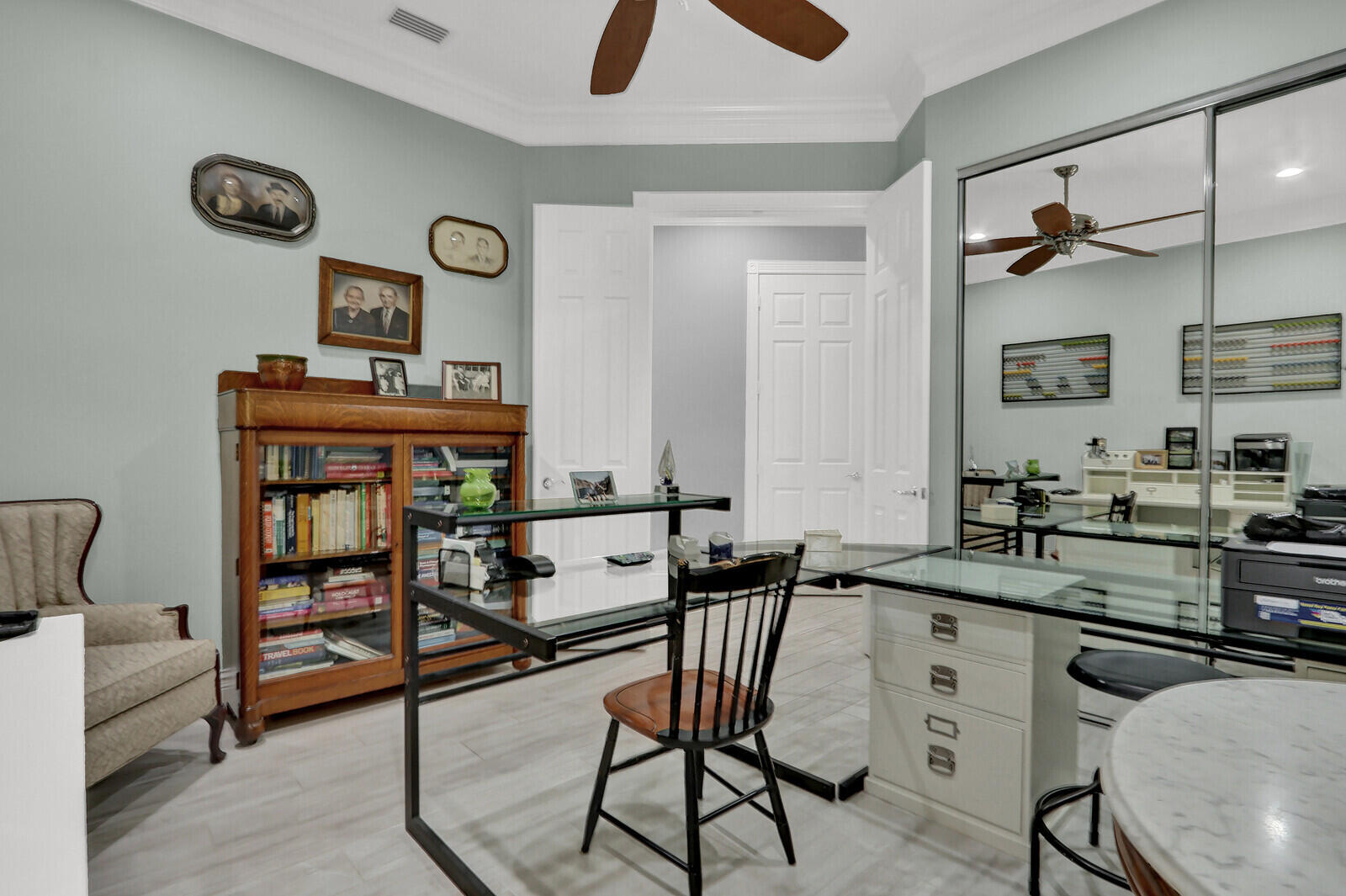 MAGNOLIA BAY - Residential