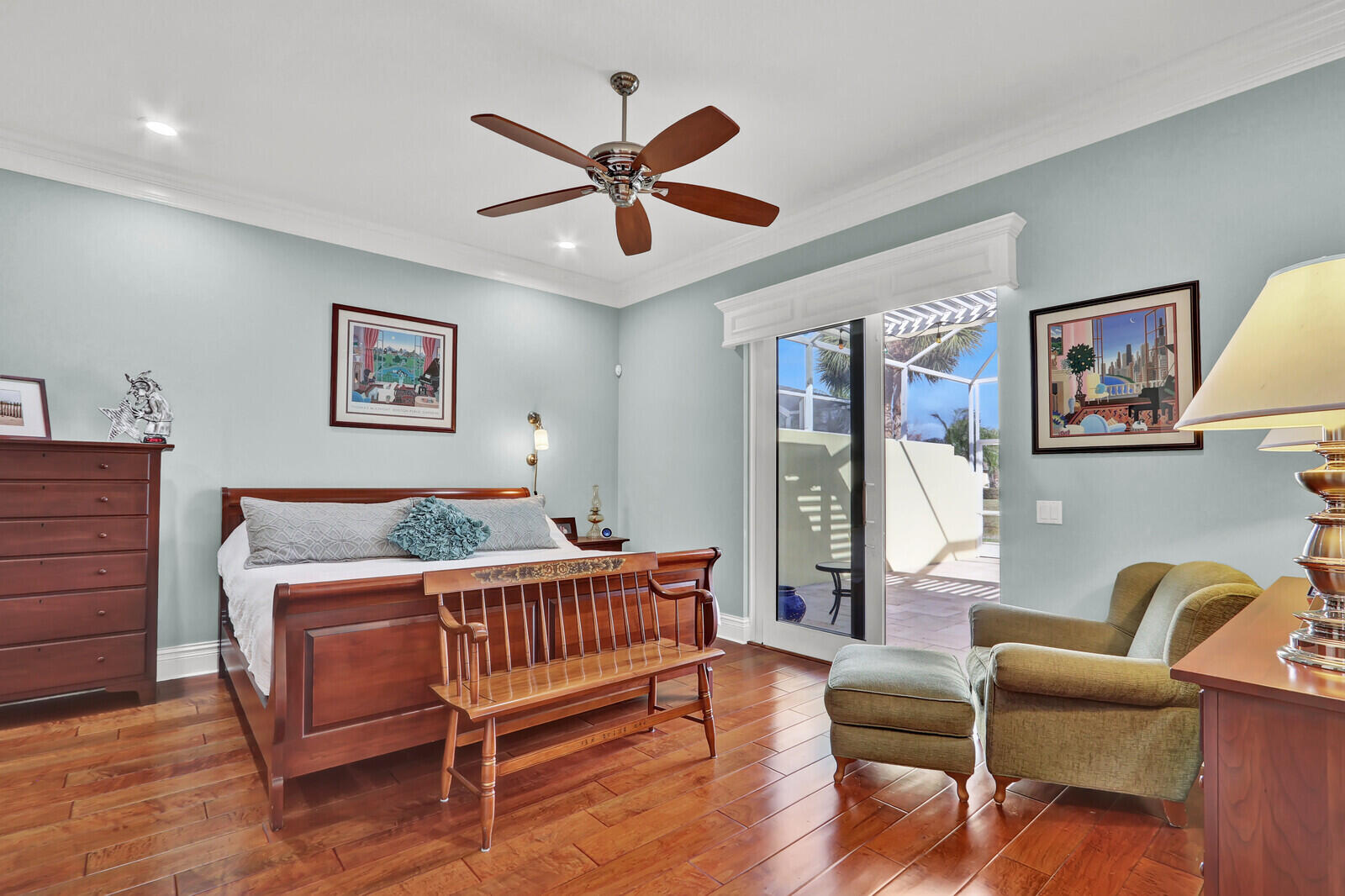 MAGNOLIA BAY - Residential