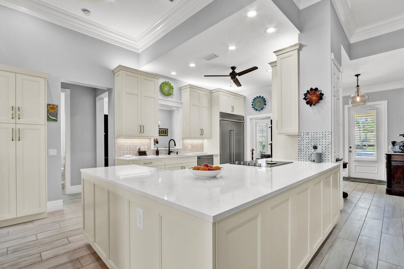 MAGNOLIA BAY - Residential