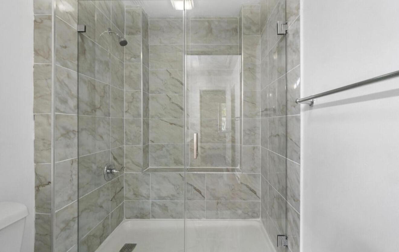 WELLESLEY AT LAKE CLARKE SHORES - Residential Lease