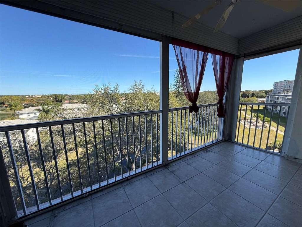 Briarwood Club 3 Condo - Residential Lease