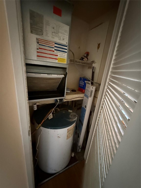 Briarwood Club 3 Condo - Residential Lease